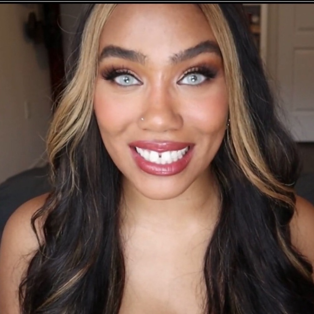 Icy Gray - Picture 5 of 10